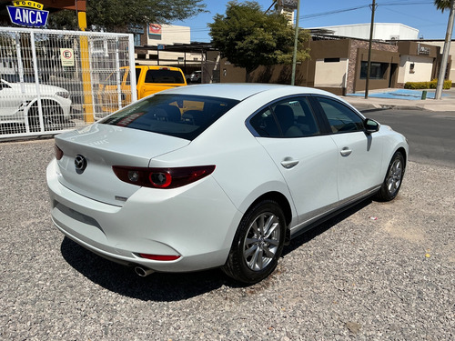 Mazda Mazda 3 2024