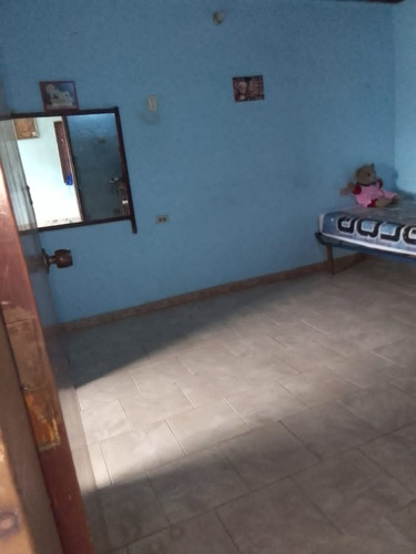 Vera Casa Inmobiliaria Vende Casa En Parque Valencia Resd Vista Hermosa L/firma Ca-1