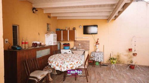 Venta Casa 2 Ambientes San Justo