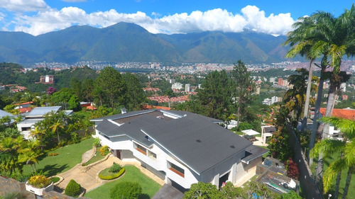 Imagen 1 de 23 de Casa En Venta En Cerro Verde