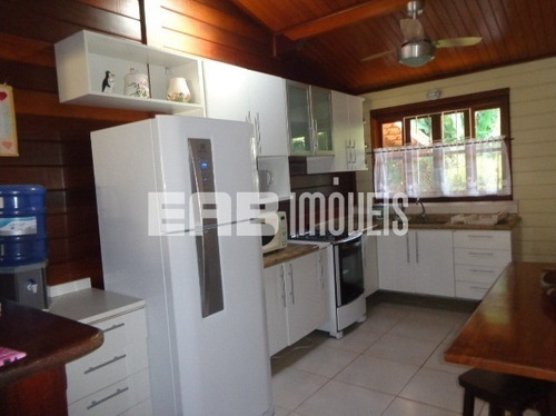 Imagem 9 de 30 de Casa Linda E Aconchegante Disponível Para Locação De Temporada A Apenas 200m Da Praia De Itamambuca Em Ubatuba - Iz04 - 33174894