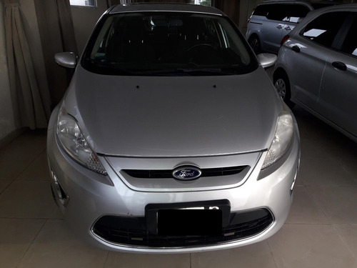 Imagen 3 de 12 de Ford Fiesta 5p Titanium Kd - 2013 - 76.000 Km