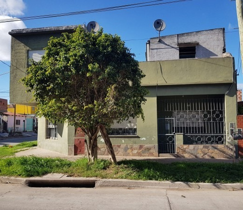 Imagen 2 de 19 de Dos Dptos 3 Ambientes Mas Monoambiente En Block
