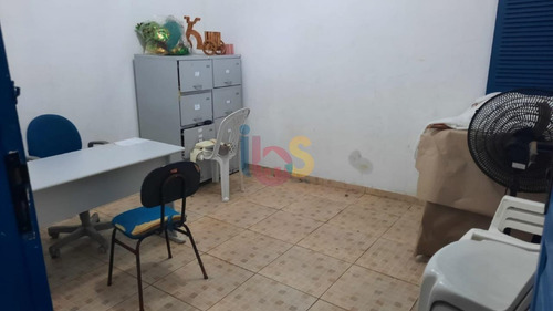 Imagem 3 de 7 de Vendo Casa Com 3/4 Em Olivença - 7717