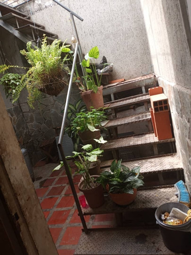 Imagen 11 de 15 de Vendo Casa En La Urbanización En La Esmeralda