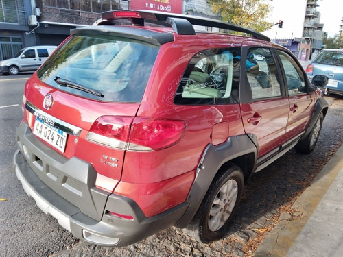 Imagen 6 de 13 de Fiat Palio Weekend Adventure Locker 2016 Permuto Financio