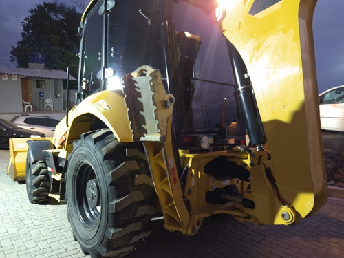 Imagem 7 de 13 de Caterpillar