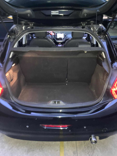 Imagen 9 de 25 de Peugeot 208 2016 1.6 Feline Pack Cuir