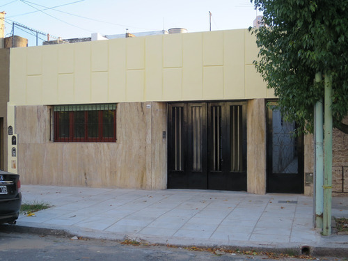 Imagen 1 de 14 de Exelente Ph, 4 Amb Con Cochera, En Floresta, Capital Federal