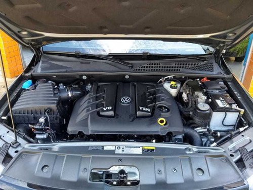 Volkswagen Amarok V6 High Ac4
