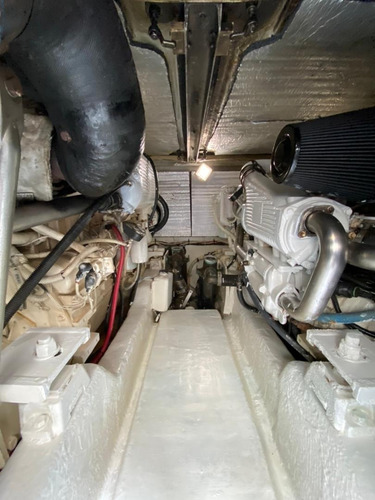 Imagen 10 de 12 de Yate Sea Ray Sedan Bridge 44 Lv1849