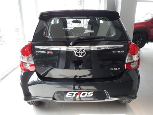 Toyota Etios Xls 4a/t 5p My21