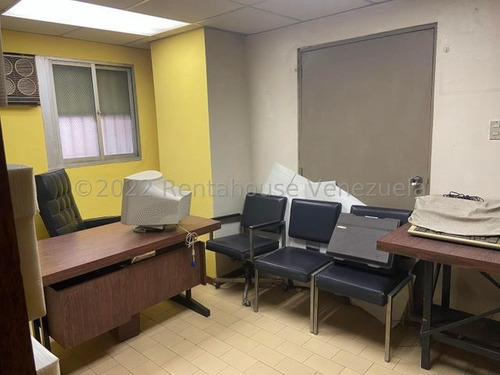 Imagen 5 de 10 de Comercial En Venta Centro Mls #23-12640 M.m