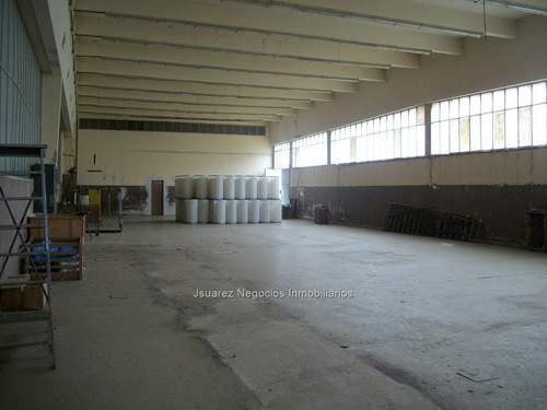 J.s Local Industrial En Barros Blancos
