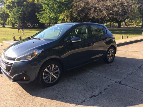 Peugeot 208 Allure 1.6 Touchscreen Res2016