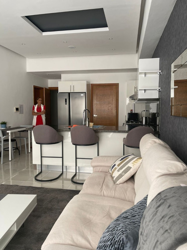 Imagen 13 de 20 de Apartamento Amueblado De 1 Habitación 2 Baños 1 Parqueo Excelentes Condiciones Planta Full