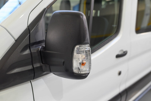Ford Transit 2.0 Minibus 17+1 (165cv) Manual Mt6 (e)