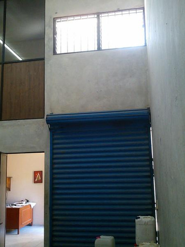 Bodega Con Oficina En Renta Col. Centro Tuxpan Veracruz