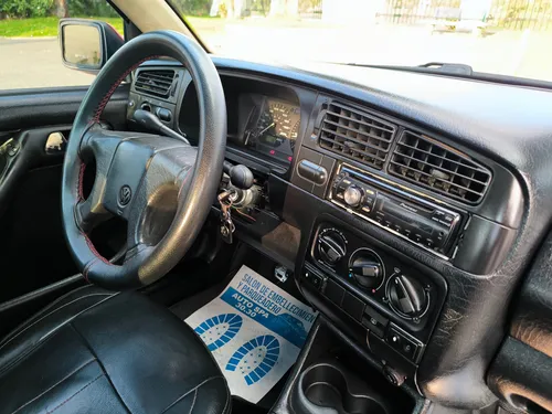Volkswagen Golf 1.8 Gl