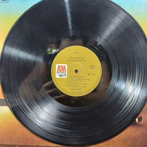 Imagem 4 de 7 de Vinil Lp Sérgio Mendes E Brasil 66 Fool On The Hill