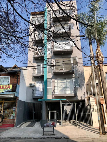 Imagen 2 de 13 de Departamento - Moron Sur