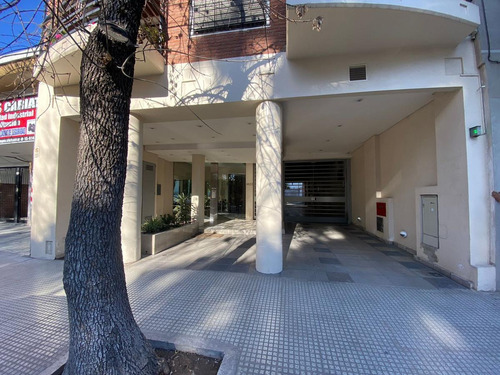 Imagen 2 de 22 de Departamento Con Balcón Villa Urquiza 2 Dormitorios 3 Ambientes