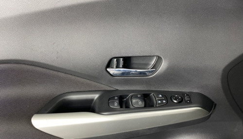 Imagem 8 de 15 de 125241 - Nissan Kicks 2017 Com Garantia