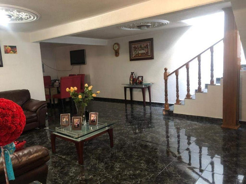 Imagen 2 de 30 de Casa En Venta 5 Recamaras Colonia Ocho Cedros Toluca