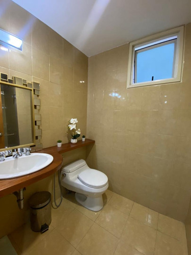 Apartamento En Venta - Urb. Escampadero