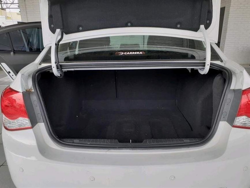 Imagem 11 de 13 de Cruze 1.8 Lt 16v Flex 4p Automático