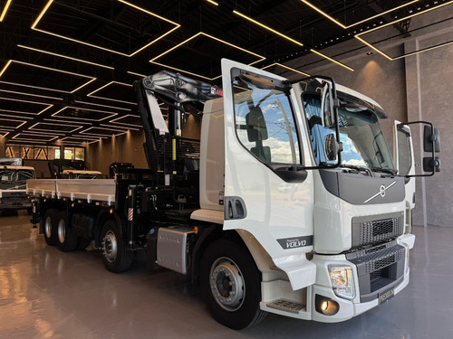 Caminhão Volvo Vm290 Lx 8x2 Cabine Leito Munck Argos 45t
