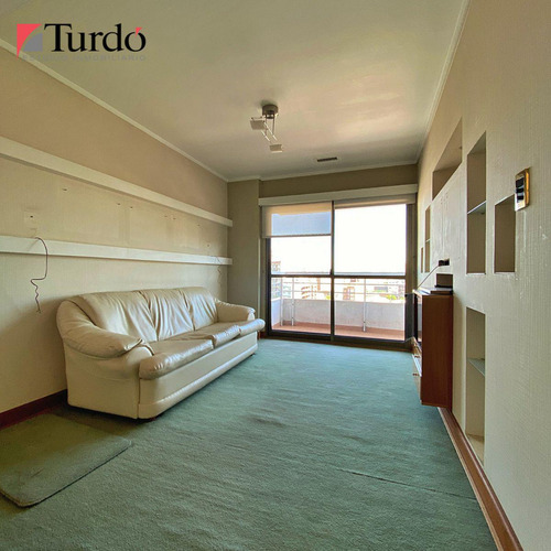 Piso En Venta De 4 Ambientes Con Dependencia En Zona Centro, Mar Del Plata.