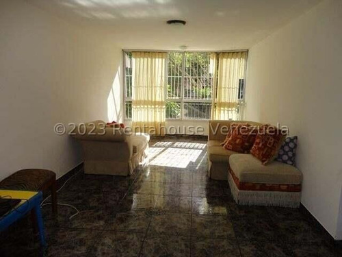 Apartamento En La Urbina Cod Flex 24-10031 Luz Mendoza