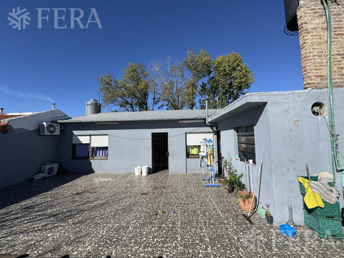 Venta Casa 4 Ambientes Con Galpón En Llavallol