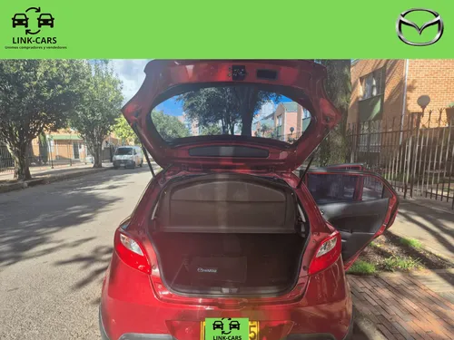 Mazda 2 1.5 Automático