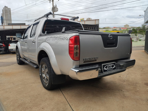 Nissan Frontier 2.5 SV ATTACK 4X4 CD TURBO ELETRONIC DIESEL 4P MANUAL