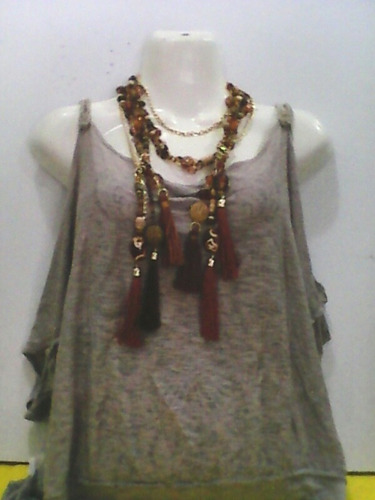 Collar Largo Con Borlas