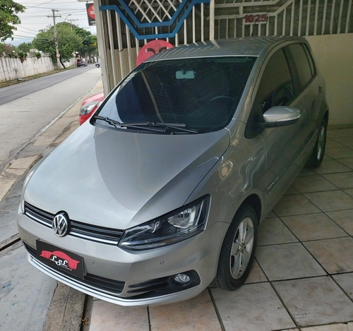 Volkswagen Fox 2018 1.6 Comfortline Total Flex 5p