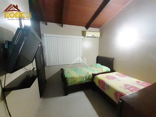 Imagen 10 de 14 de Townhouse En Venta Av Costanera Casas Del Sol Barcelona