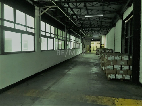 Imagen 13 de 18 de Galpón Y Edificio Industrial En Venta En Zona Industrial De Guarenas