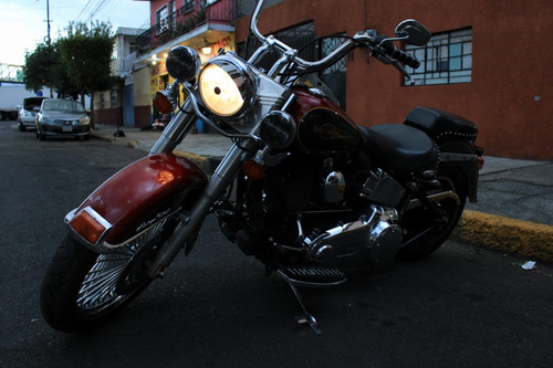 Harley Davidson Heritage Softail