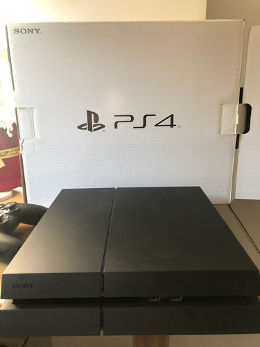 Ps4 Con Un Control Y Dos Juegos Poco Uso