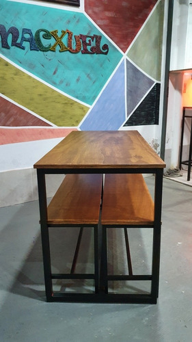 Imagen 3 de 9 de Mesa Industrial 130x60 Con 2 Bancos Largos Hierro Y Madera