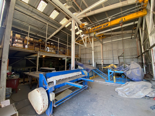 Imagen 13 de 22 de Propiedad Industrial En Barrio Consolidado (vende Dueño)