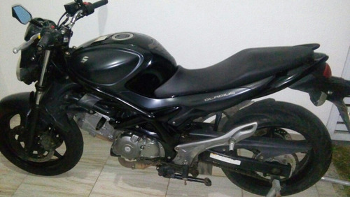 Imagem 1 de 6 de Suzuki Gladius