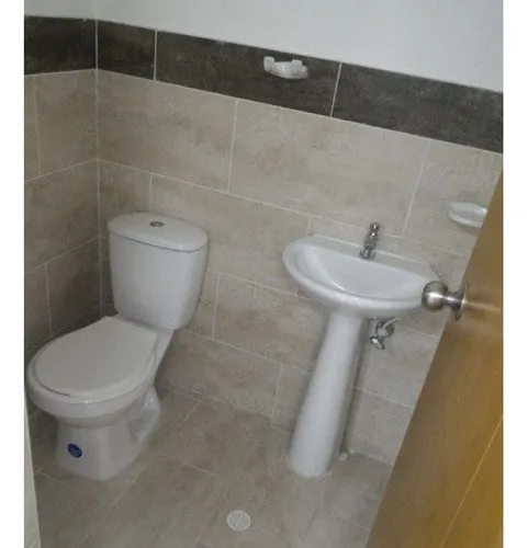 175m2 Local Arriendo Sabaneta