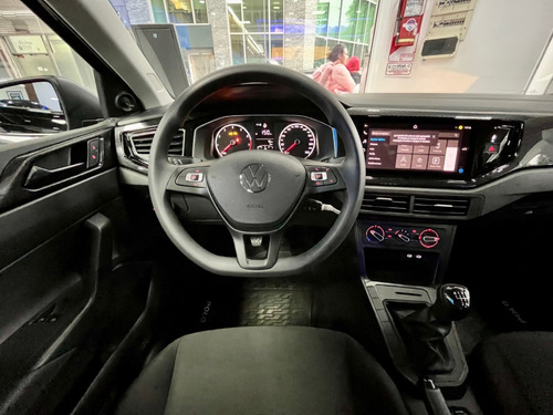 Volkswagen Polo 1.6 Msi Track