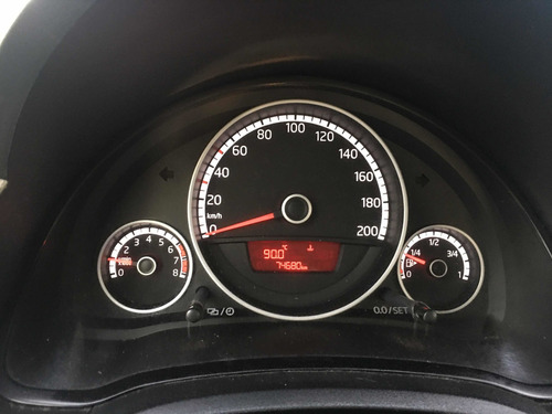 Volkswagen Up! 2015 1.0 Move Up! 75cv 5 P