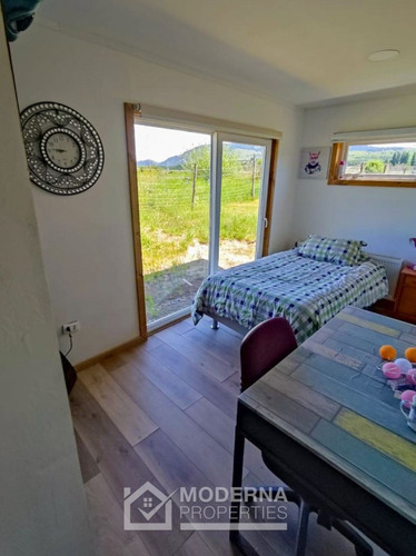 Casa De 135 M2, 4d / 3b En Sitio De 5000 M2
