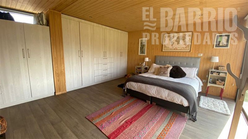 Casa En Venta De 1 Dorm. En Las Brisas De Chicureo